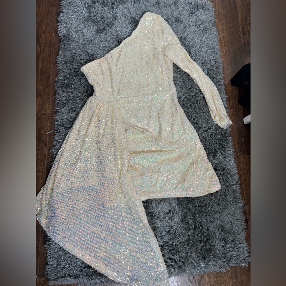 Sequined night dress